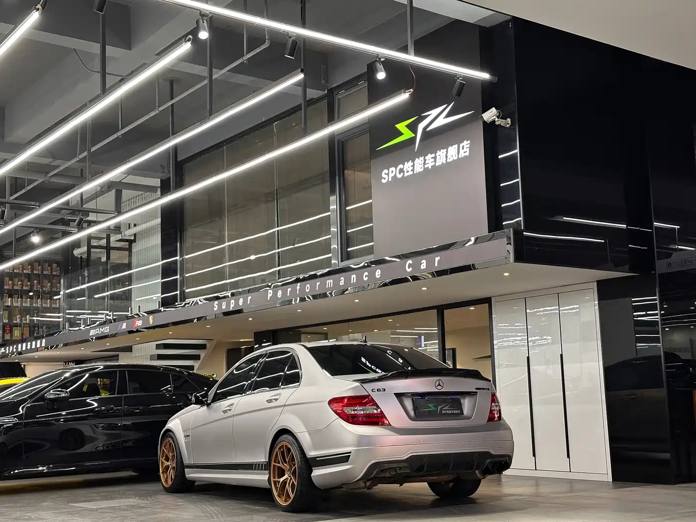 Mercedes-Benz C-Class AMG 2009 AMG C 63 Dynamic фото 14