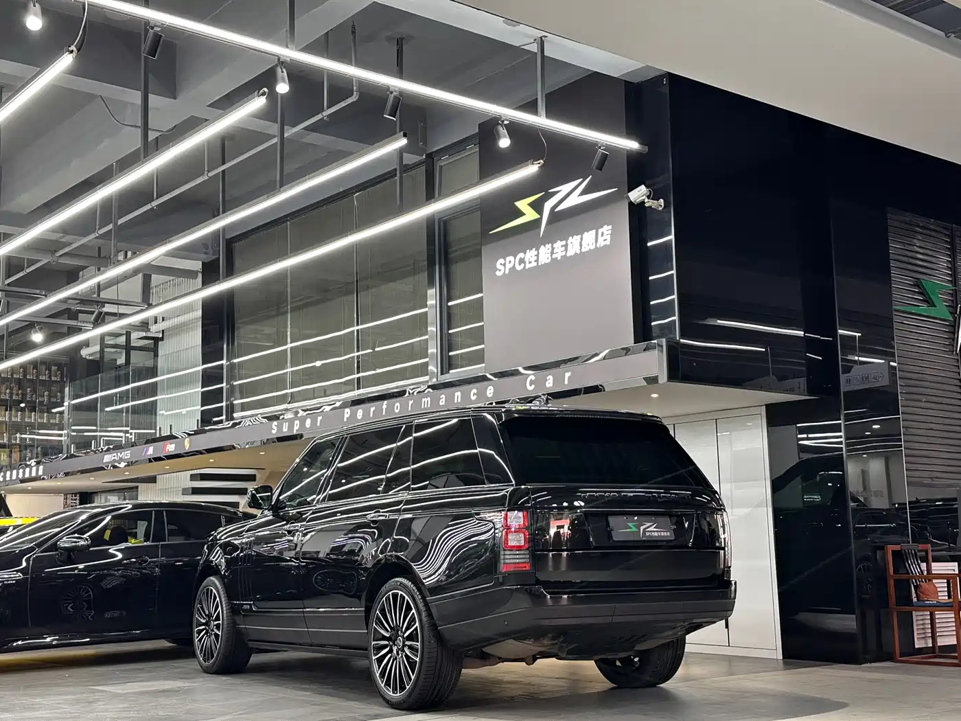 Land Rover Range Rover 2017 3.0 SC V6 Vogue SE Autobiography LWB фото 16