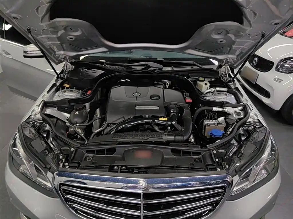 Mercedes-Benz E-Class 2015 E 260 L фото 20