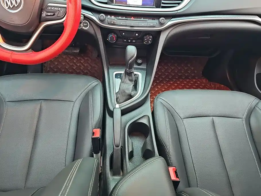 Фото 16 - Buick Excelle