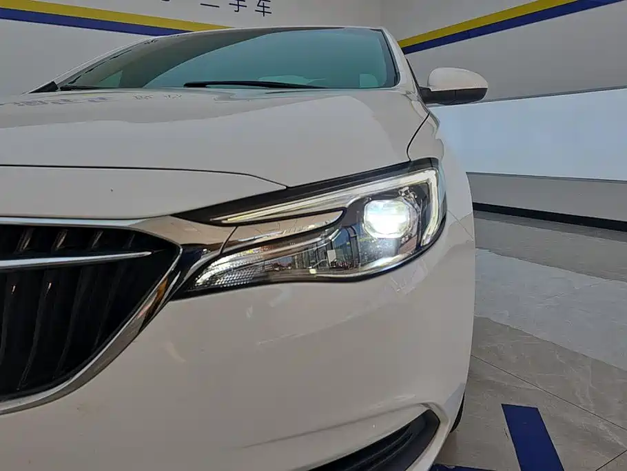 Фото 5 - Buick Excelle