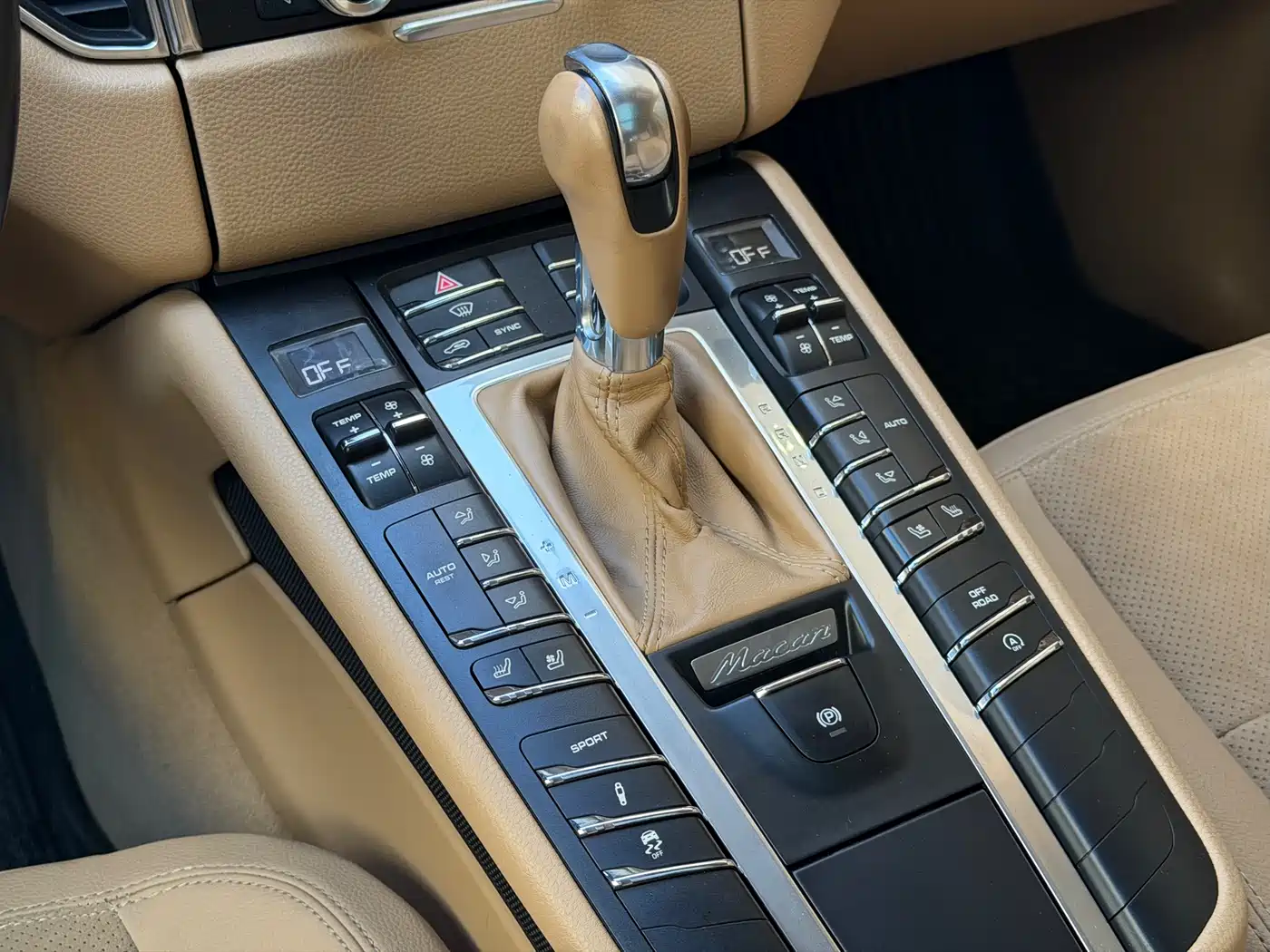 Porsche Macan 2014 Macan 2.0T фото 18
