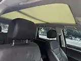 Фото 8 - Volkswagen Touareg