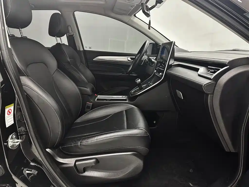 Haval M6 2021 PLUS 1.5T DCT Luxury Smart Connect фото 20