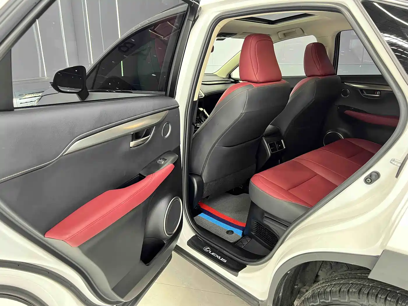Lexus NX 2020 200 AWD F Sport China VI фото 12