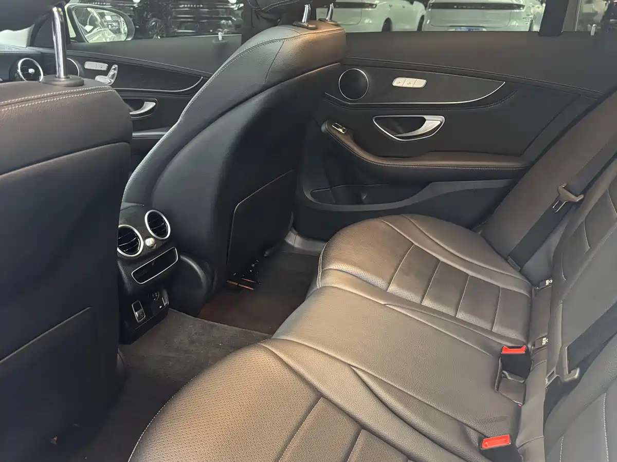 Mercedes-Benz C-Class 2020 Facelift C 260 L Sport фото 6