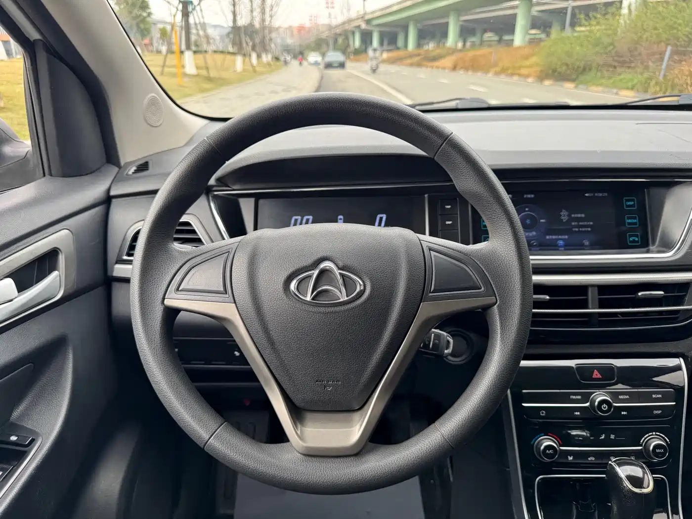 CHANGAN CHANGAN AUCHAN A600EV