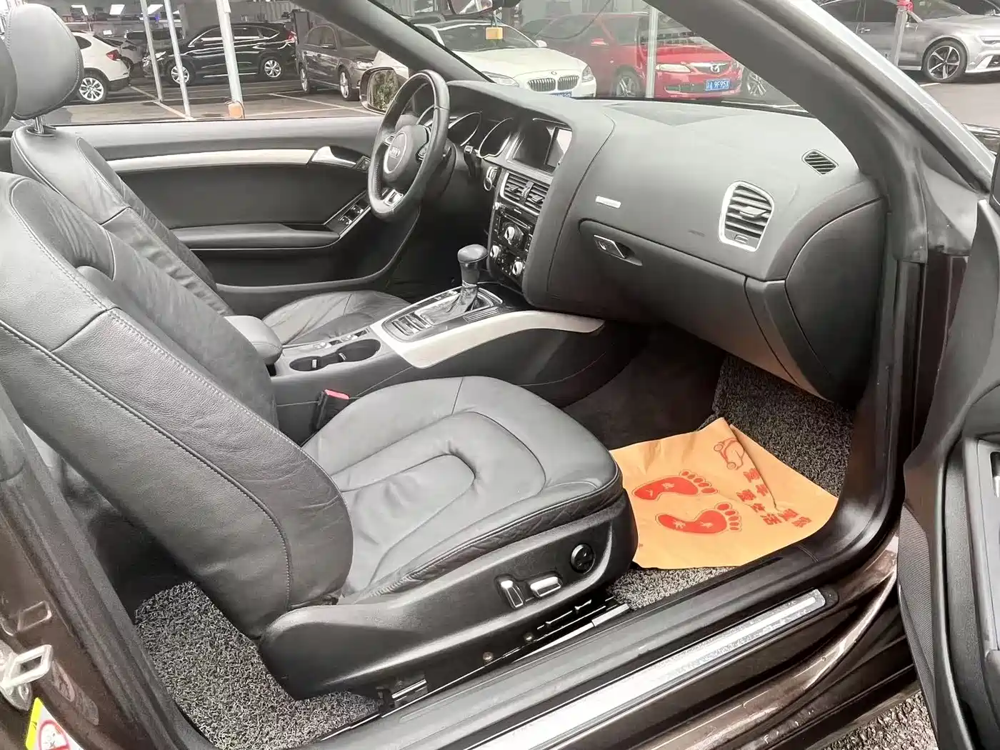 Audi A5 (Import) 2012 2.0TFSI Cabriolet quattro фото 6