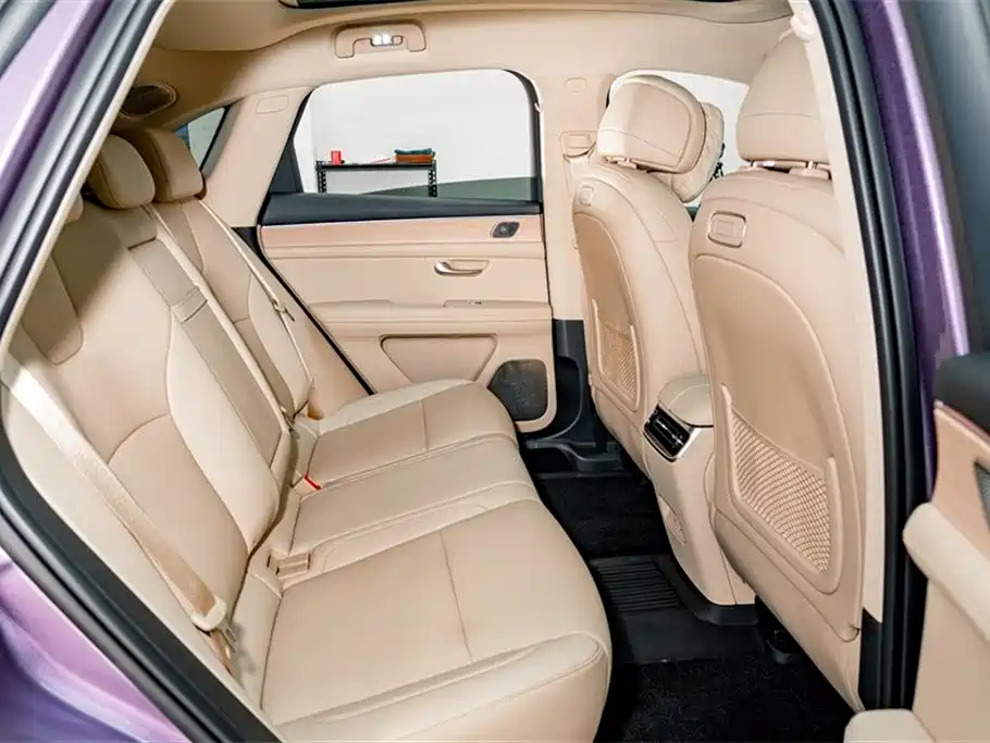 AITO Wenjie AITO M5 2025 Extended Range Ultra AWD фото 23