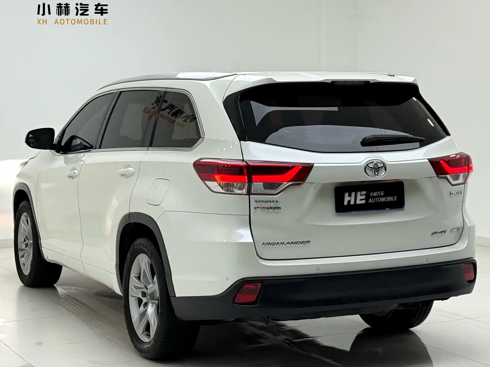Фото 5 - Toyota Highlander