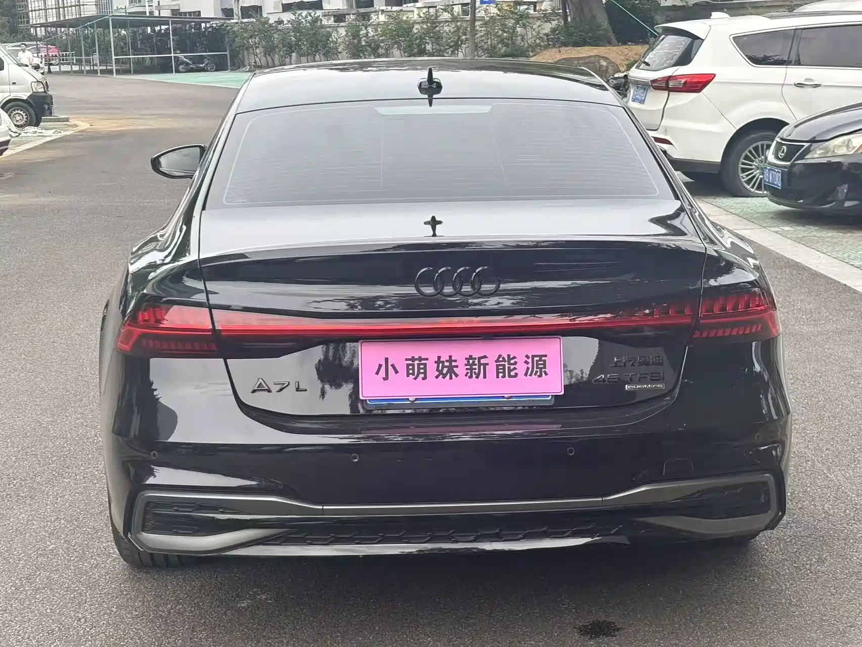 Фото 22 - Audi A7L