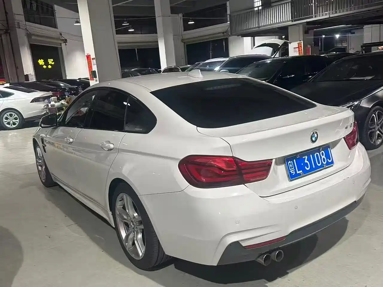 BMW 4 Series 2017 425i Gran Coupe Leading M Sport Package фото 5