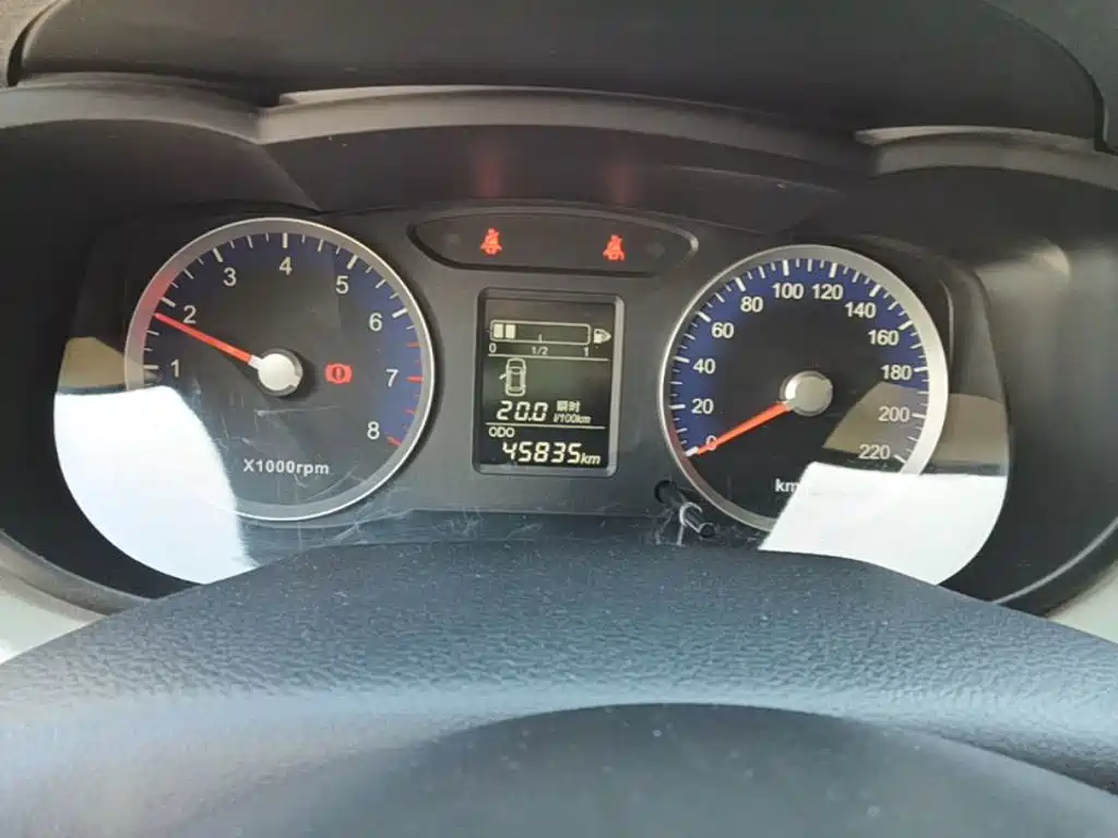 Venucia R50 2017 2016 Model 1.6L Manual Elite Edition