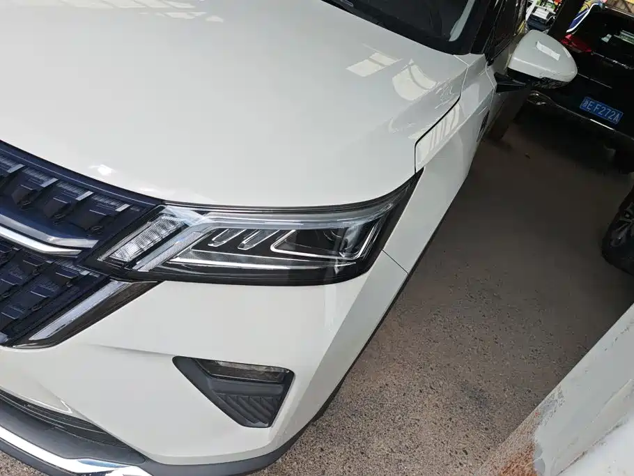 Wuling Motors Wuling Xingchen 2022 2021 1.5T CVT Starlight Edition