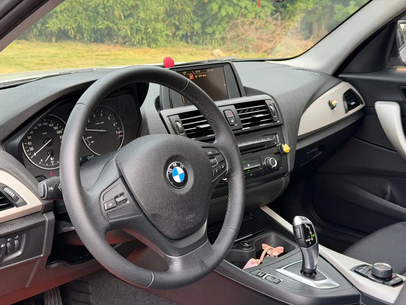 BMW 1 Series (Import) 2015 118i Leading фото 7