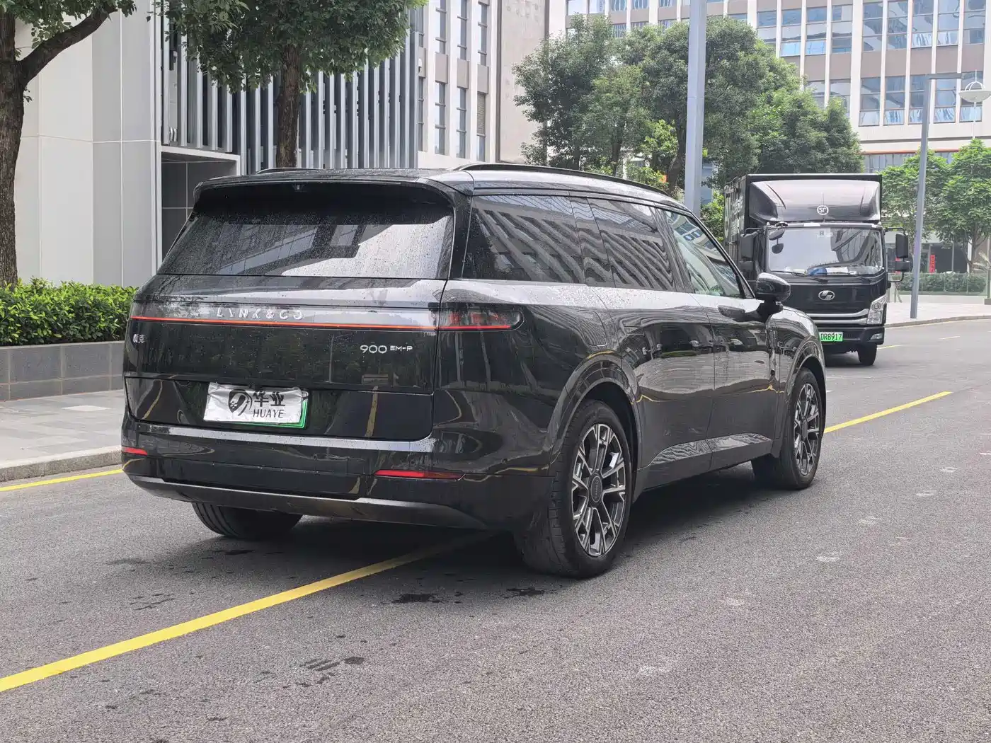 Lynk & Co 900 2025 1.5T Ultra фото 11