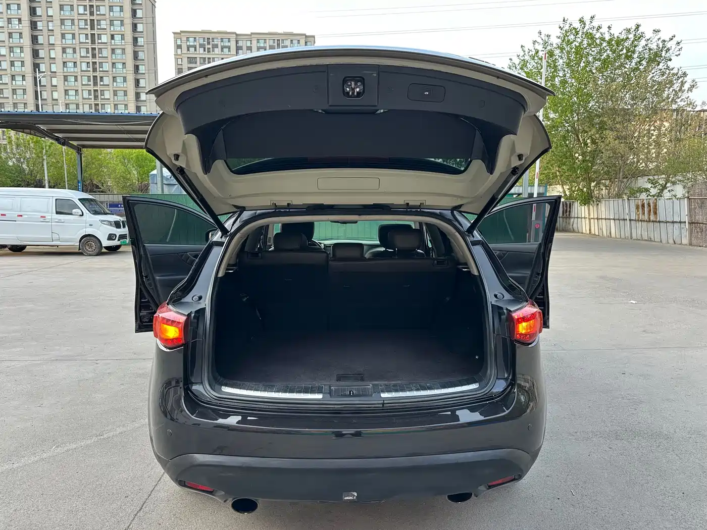 Infiniti FX 2011 2011 FX35 Standard