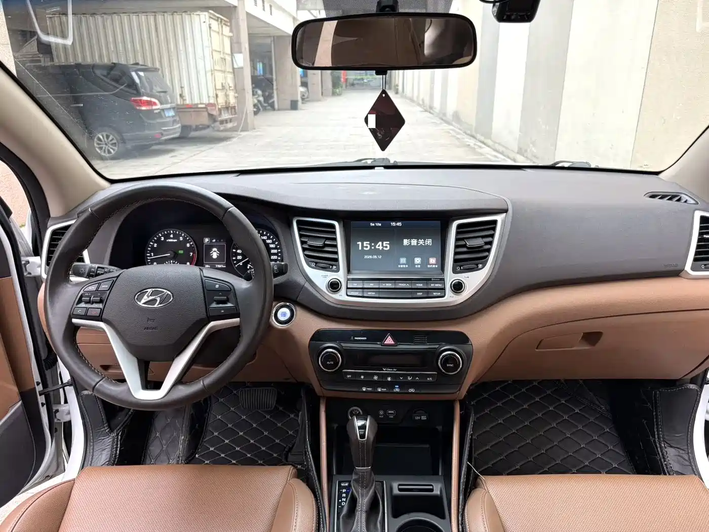Hyundai Tucson 2015 1.6T Dual Clutch 2WD Smart фото 9
