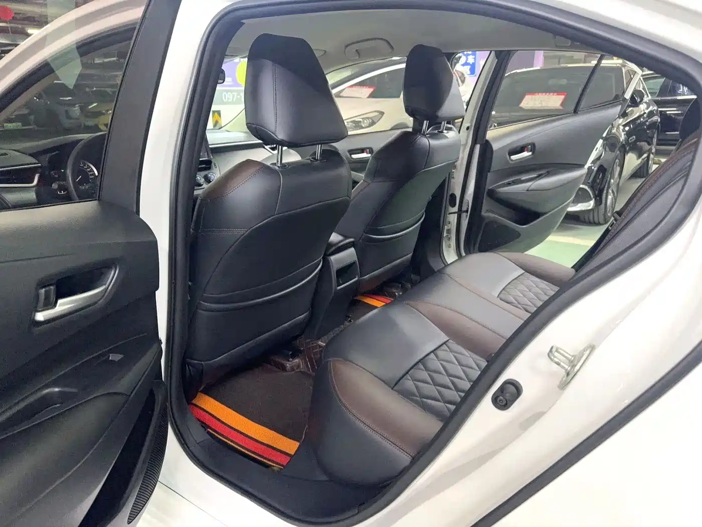 Toyota Corolla 2021 TNGA 1.5L CVT Elite Edition фото 7