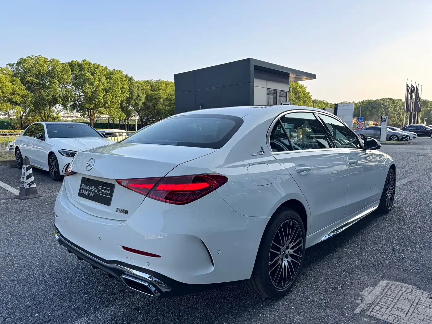 Mercedes-Benz C-Class 2026 2025 C 260 L Sport Edition