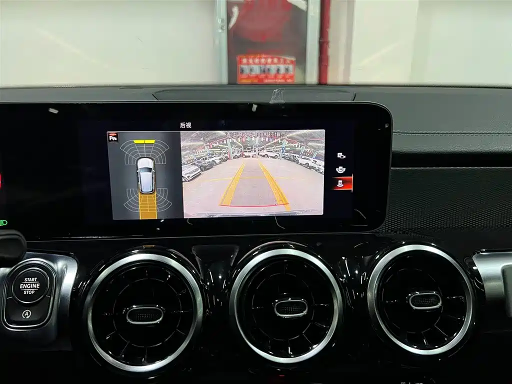 Mercedes-Benz GLB 2020 GLB 180 Dynamic фото 18