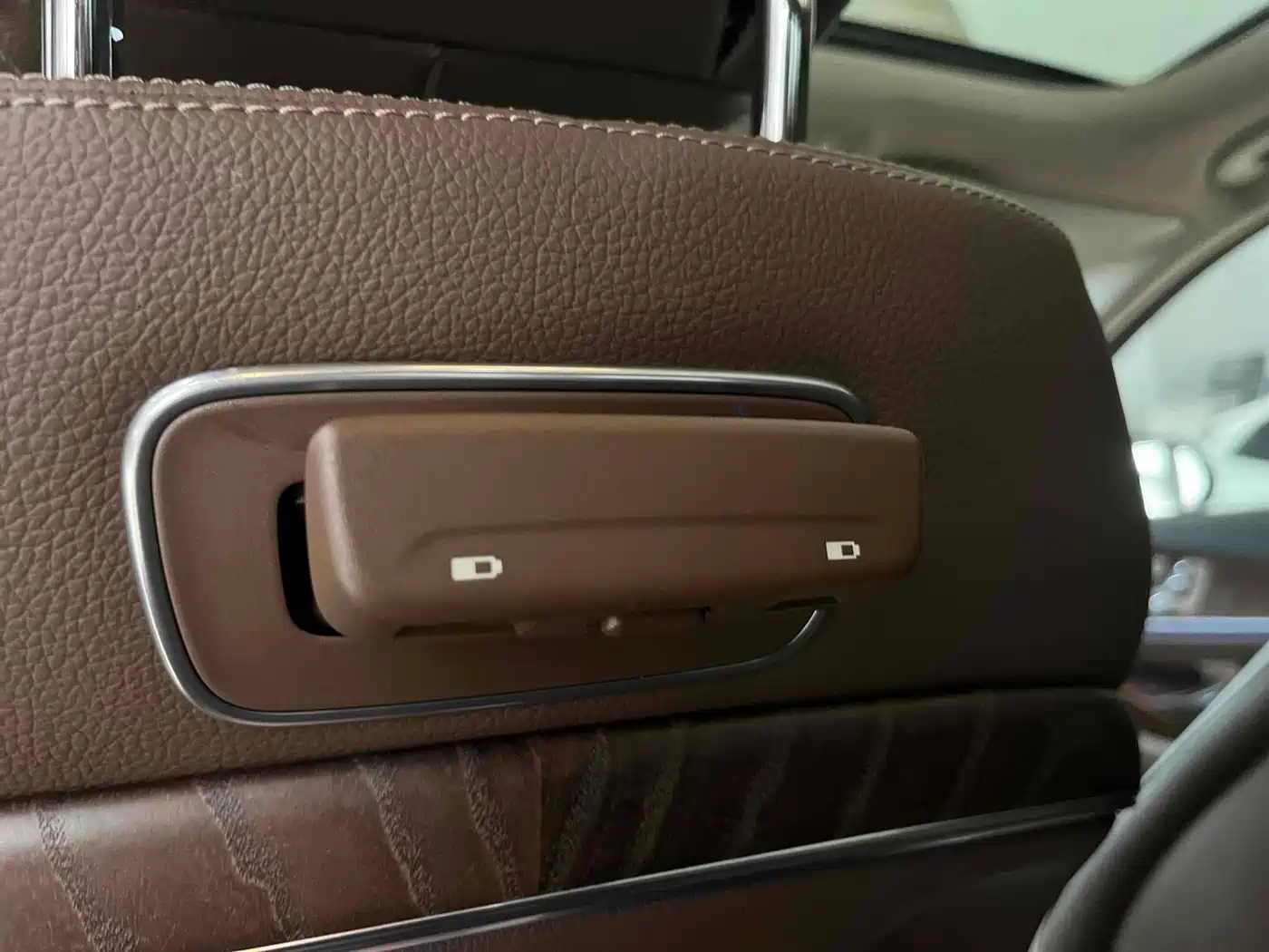 Mercedes-Benz E-Class 2019 E 300 L Luxury фото 22