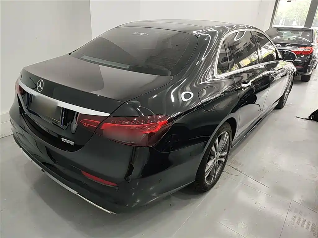 Mercedes-Benz E-Class 2021 E 260 L Sport фото 7