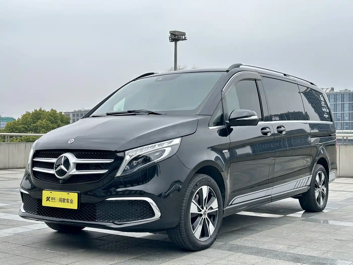 Mercedes-Benz V-Class 2022 V 260 Prestige Edition