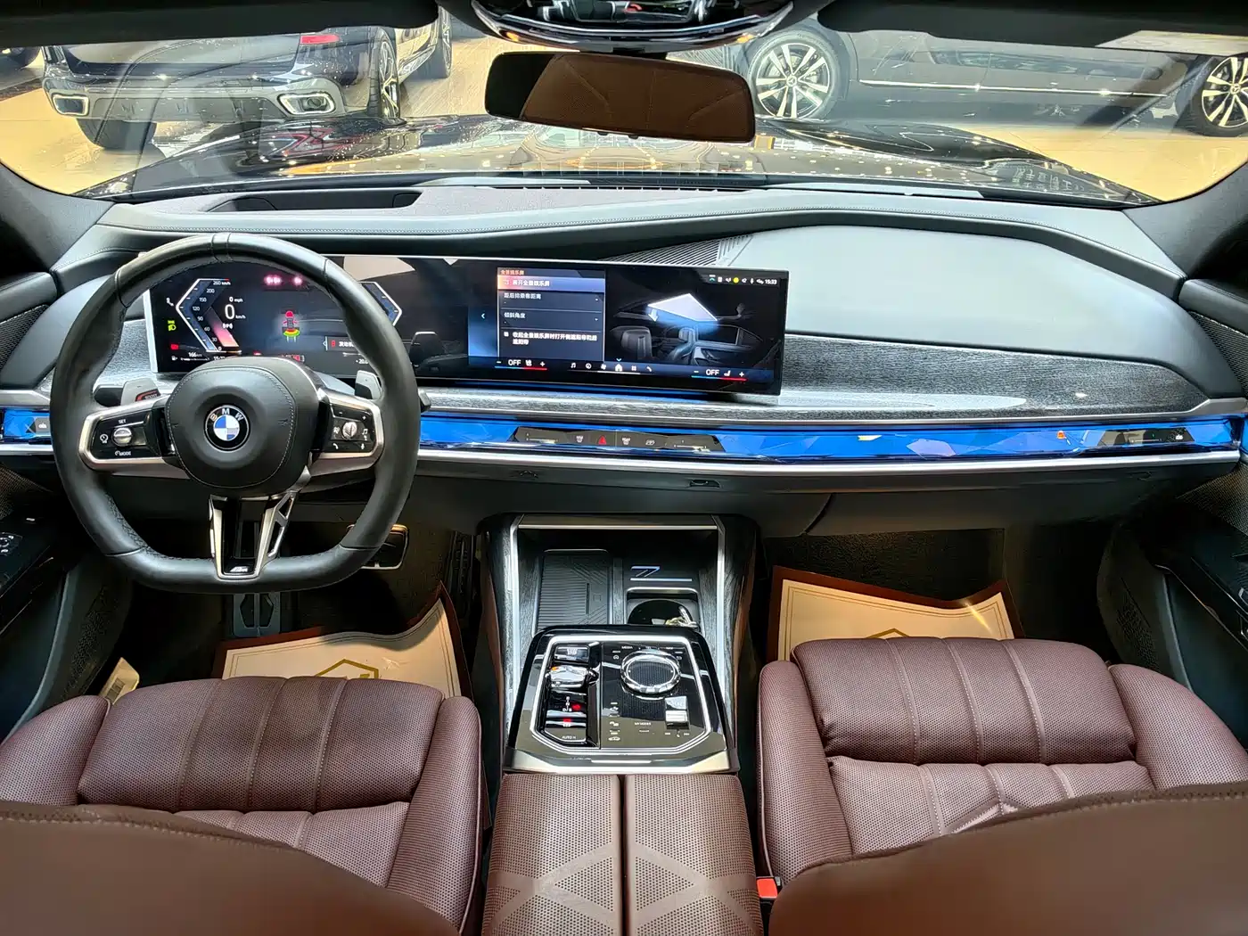 BMW 7-SERIES