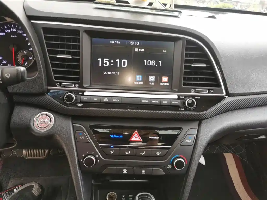 Hyundai Elantra 2018 1.4T DCT Dynamic·Vitality Model фото 13