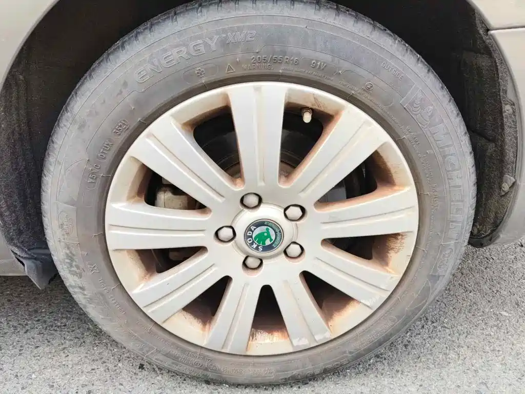 Škoda Superb 2012 2010 1.4TSI DSG Grace Edition