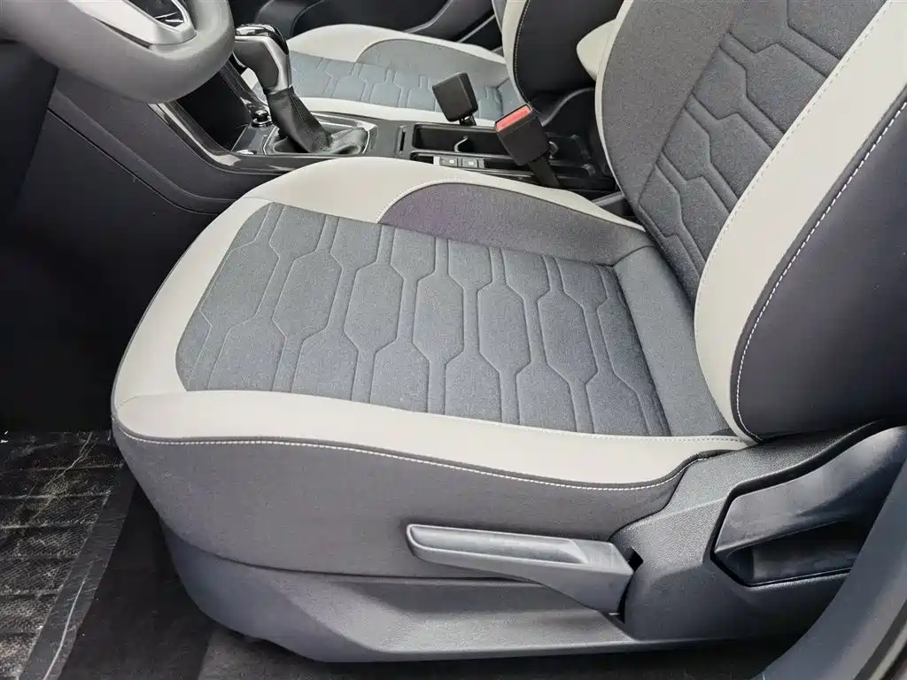 VOLKSWAGEN TUYUE