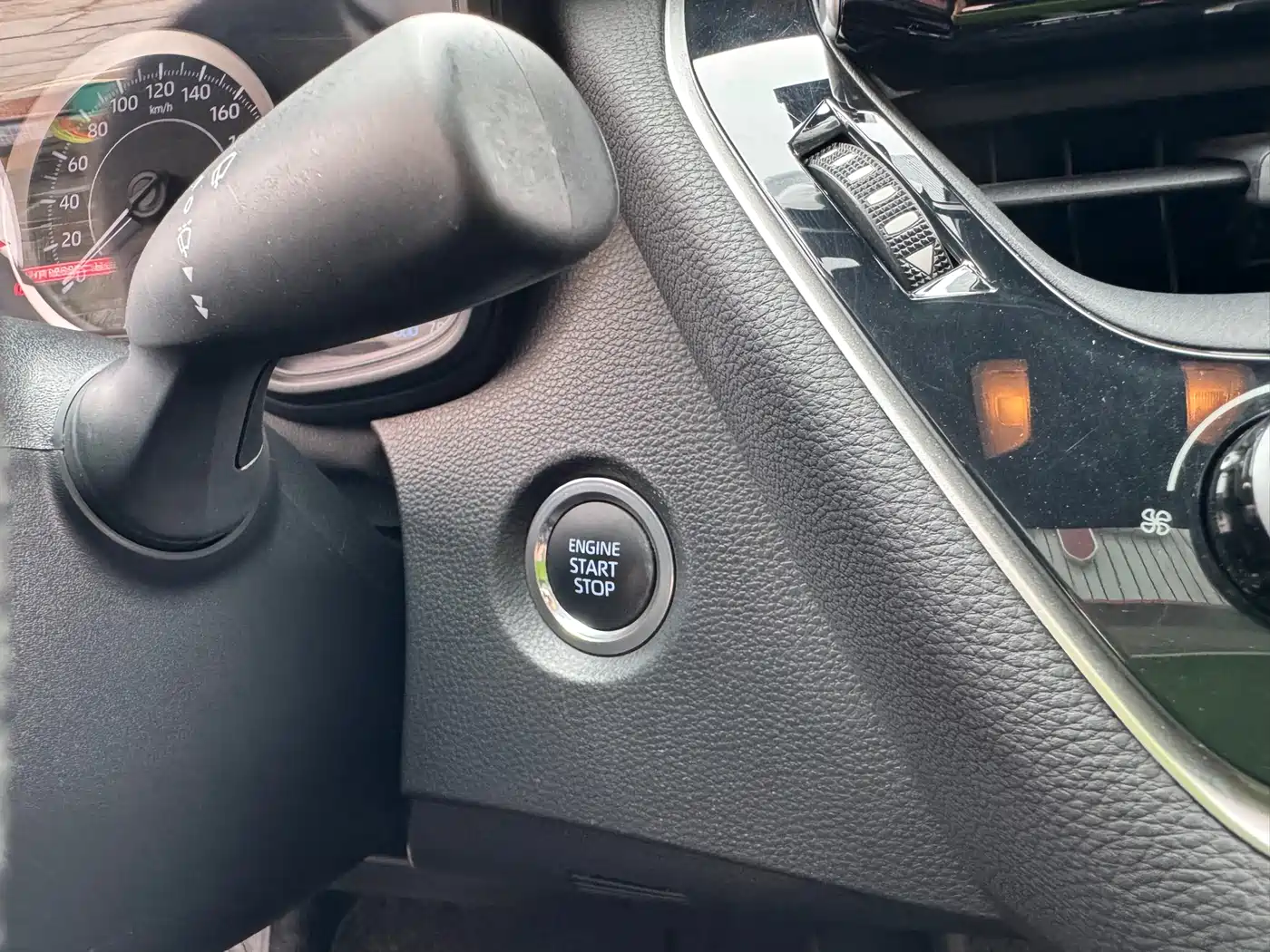 Toyota Levin 2019 185T CVT Luxury Edition China V фото 14