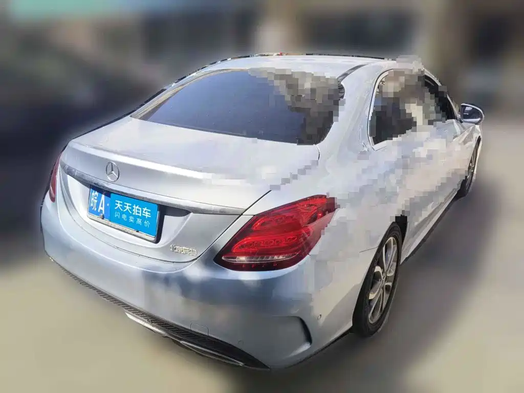 Фото 2 - Mercedes-Benz C-Class