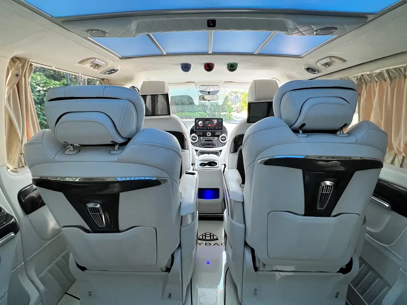 Mercedes-Benz Vito 2021 2.0T Elite 7-Seater фото 12