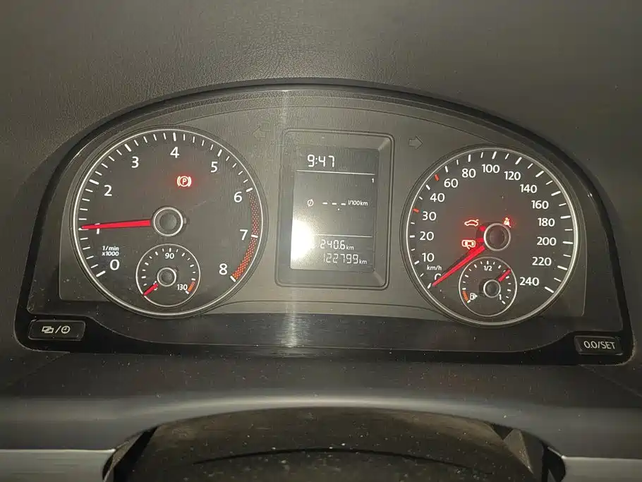 Photo 14 - Volkswagen Touran