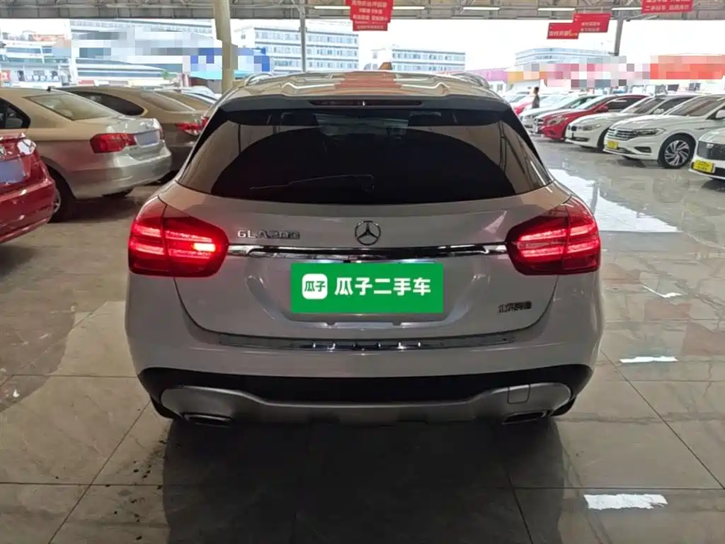 Mercedes-Benz GLA 2017 GLA 200 Fashion фото 6