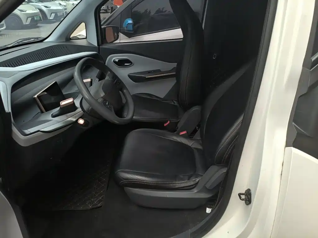 Baojun E200 2019 2018 Smart Drive Edition