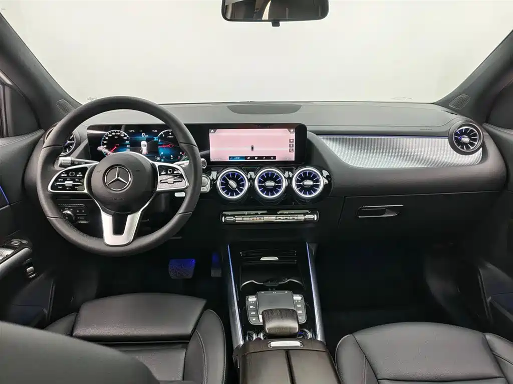 Mercedes-Benz GLA 2022 GLA 220 фото 6