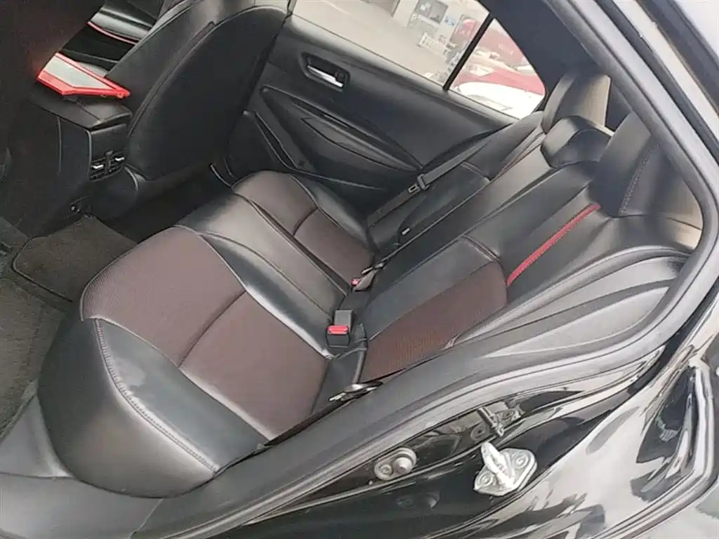 Toyota Levin 2021 185T CVT Sport Edition фото 17