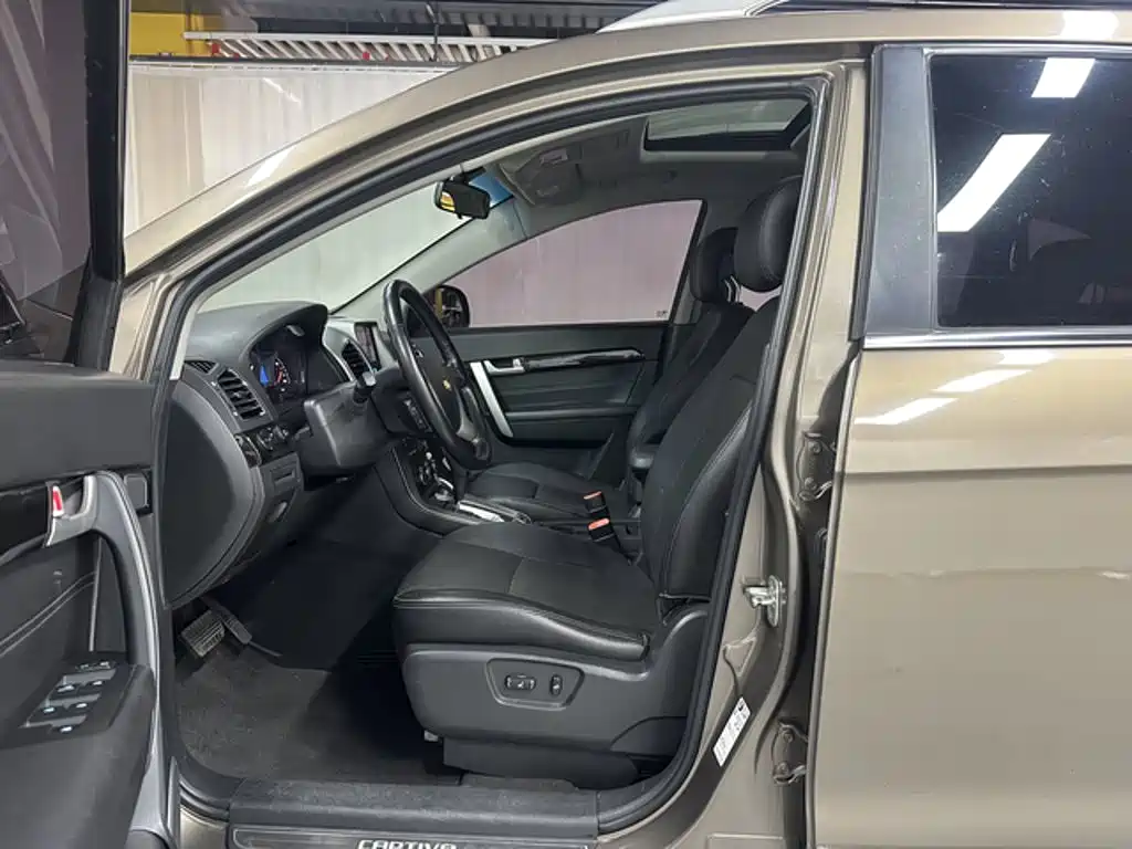 Chevrolet Captiva 2017 2017 2.4L 4WD Flagship Edition 7-Seater