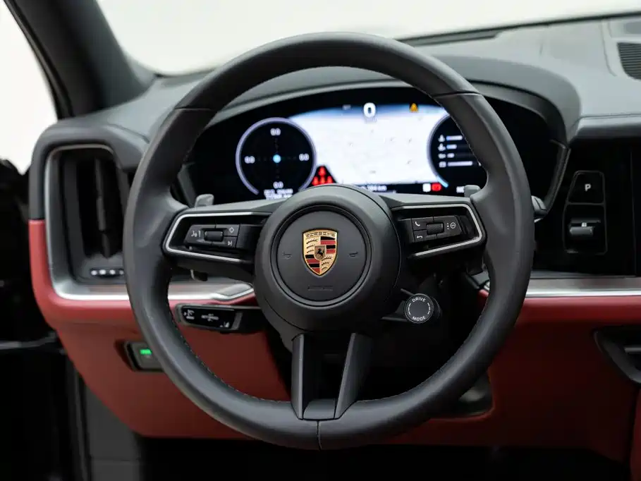 Photo 13 - Porsche Cayenne