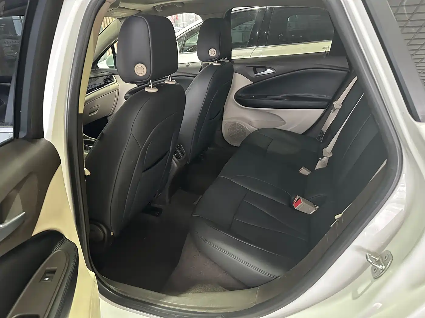 Buick Verano 2015 Sedan 15S Automatic Leading фото 8