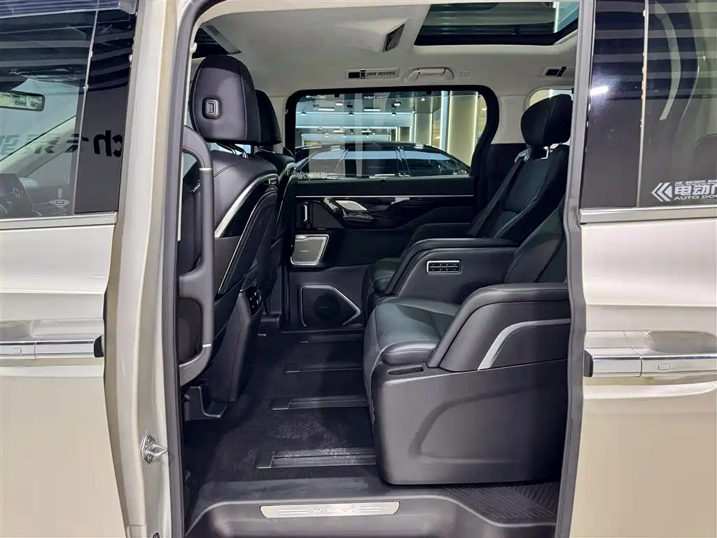 WEY Alpine 2024 2023 AWD Flagship