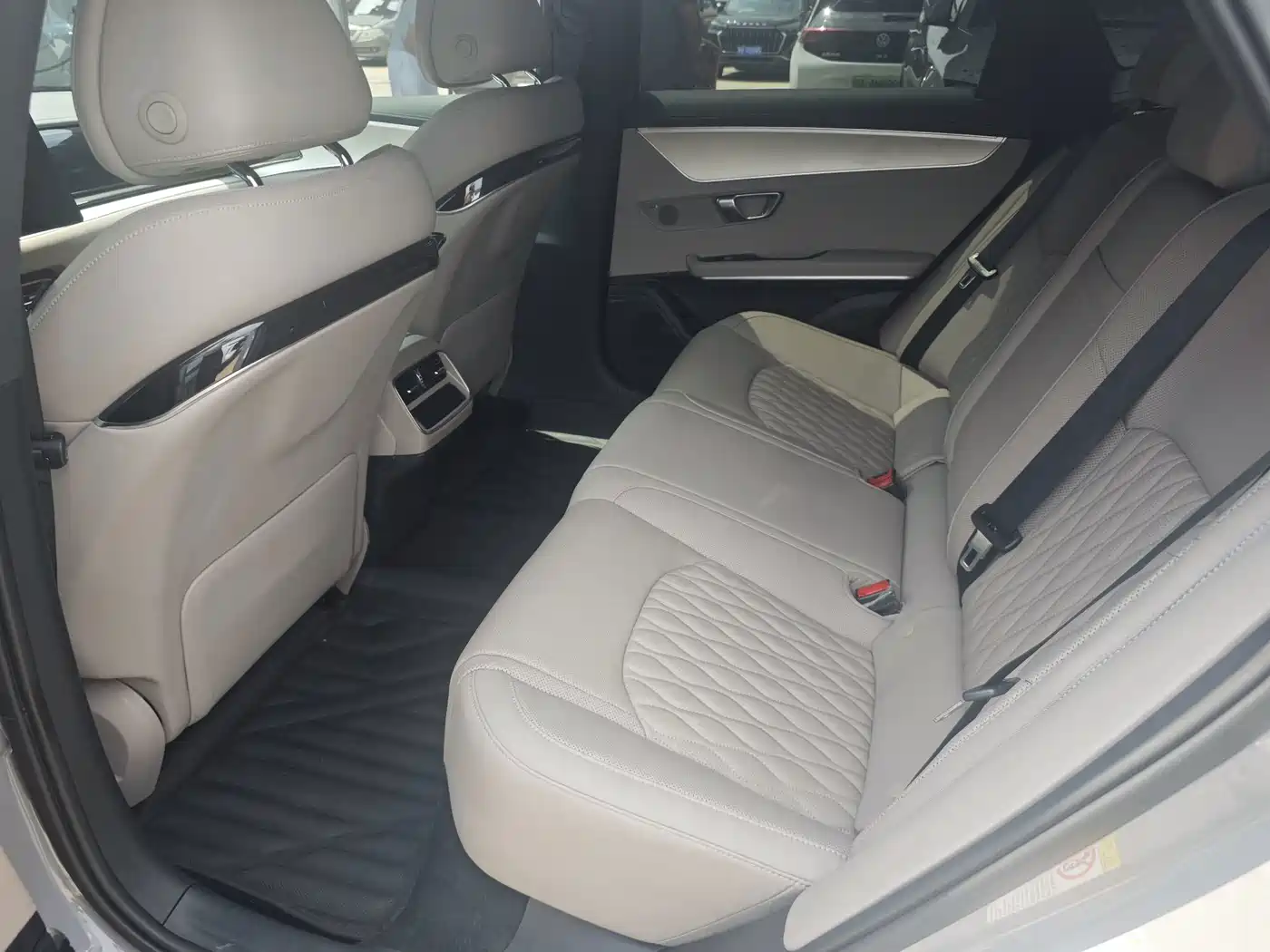 BYD Han 2025 2025 DM-i 125KM Honor