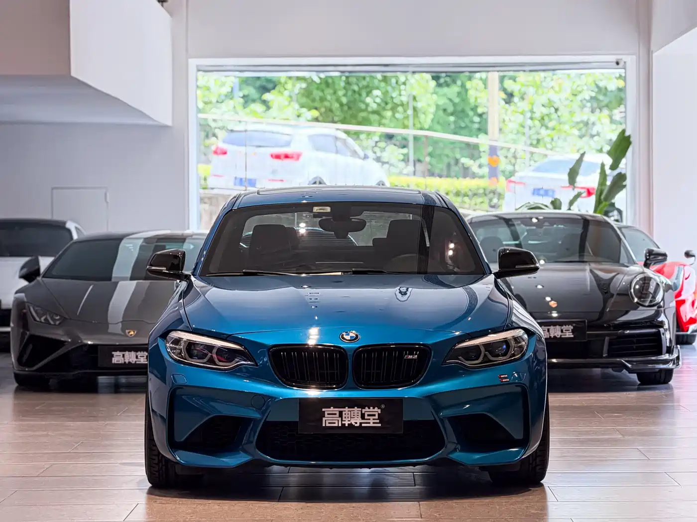 BMW M2 2018 M2 фото 2