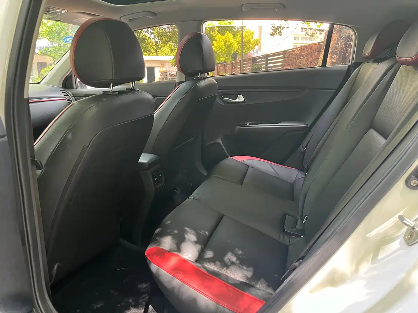 Kia KX CROSS 2019 1.6L Automatic Smart Sunroof Edition China VI фото 10