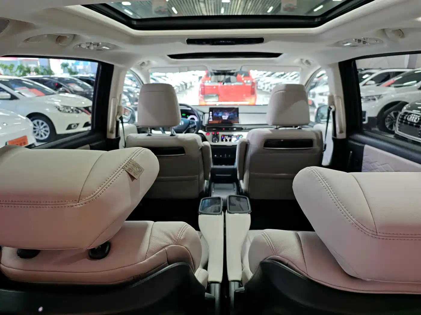 Honda Elysion 2024 2024 2.0L e:HEV Luxury Edition