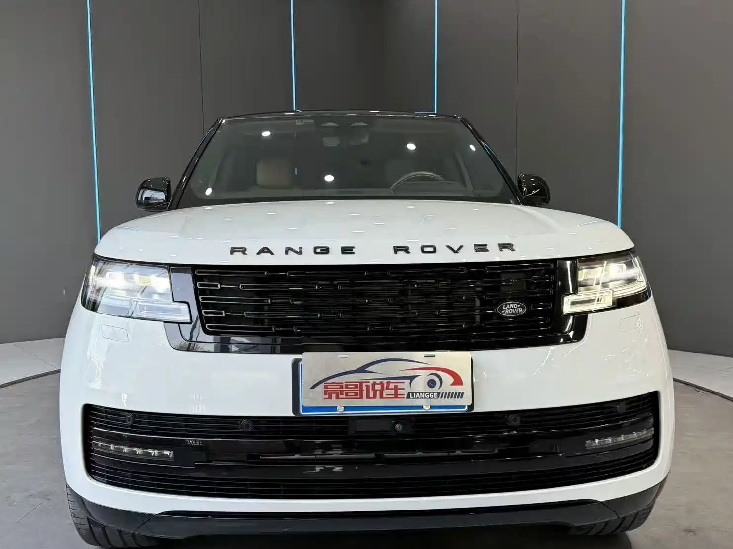Фото 2 - Land Rover Range Rover