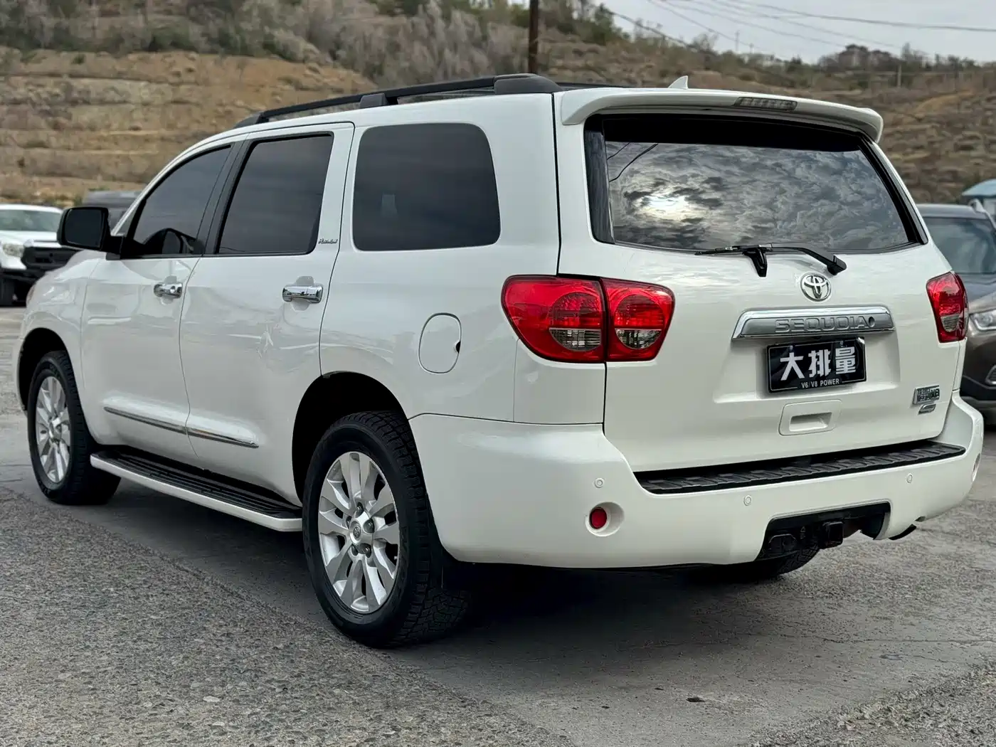 Toyota Sequoia 2009 2010 5.7 Platinum Edition